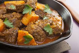 Beef Kizhangu Curry